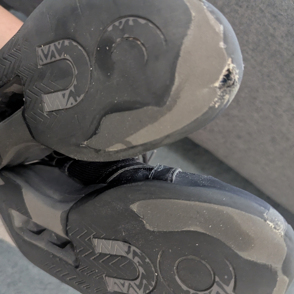 On Cloud Kid's The Roger Clubhouse Pro Shoes Size 5.5 - Picture 6 of 6